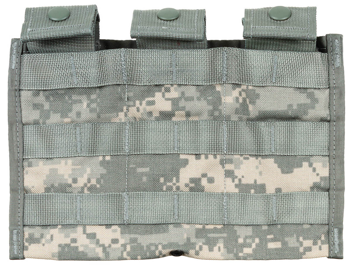 US Magazintasche, "M4", MOLLE, 3-fach, AT-digital., neuw.