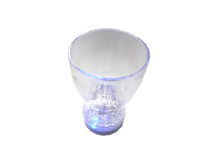 Colabecher mit Blinkfunktion