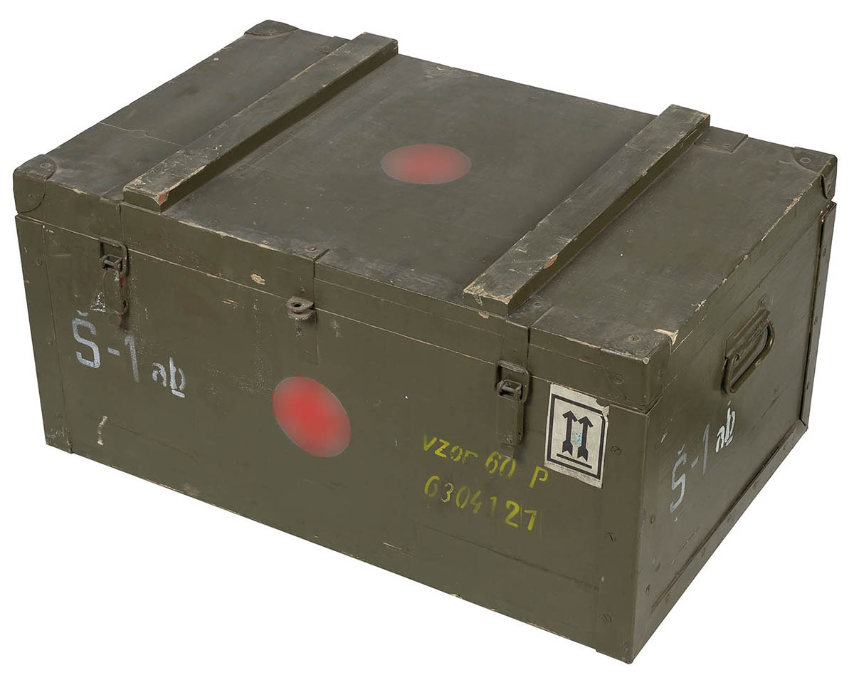 CZ Holzkiste, gebr., Versand nur per Spedition!