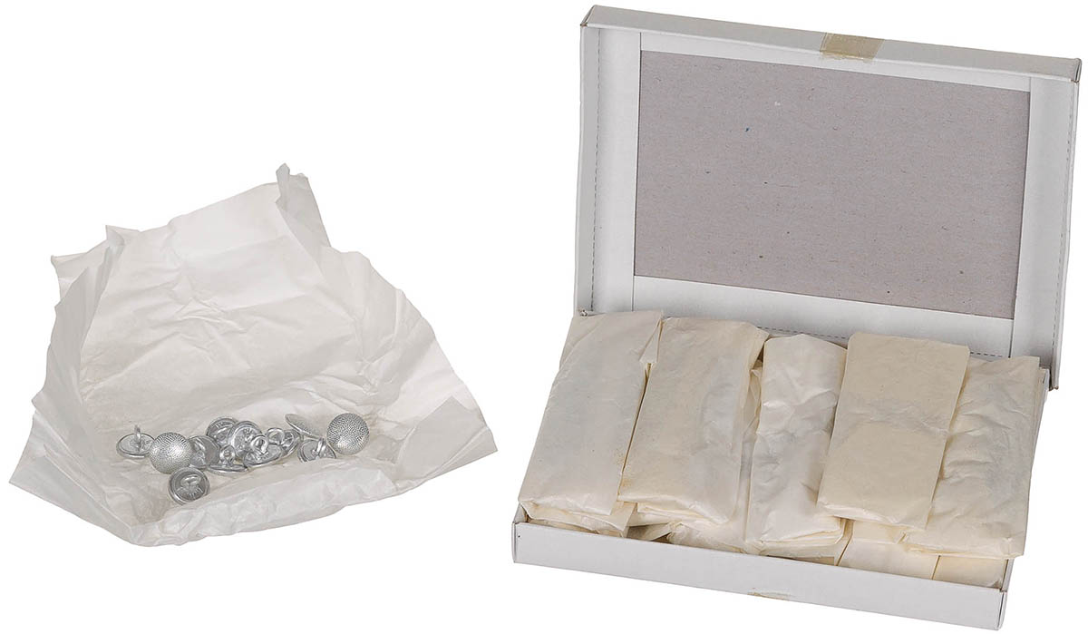 Österr. Uniformknöpfe, silber, gekörnt, 13 mm, 144 St., neuw.